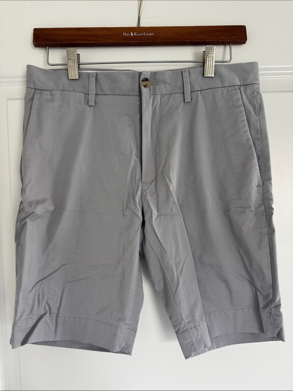 NWOT Men’s Polo Ralph Lauren Grey Stretch Slim Fit Dress Shorts 30